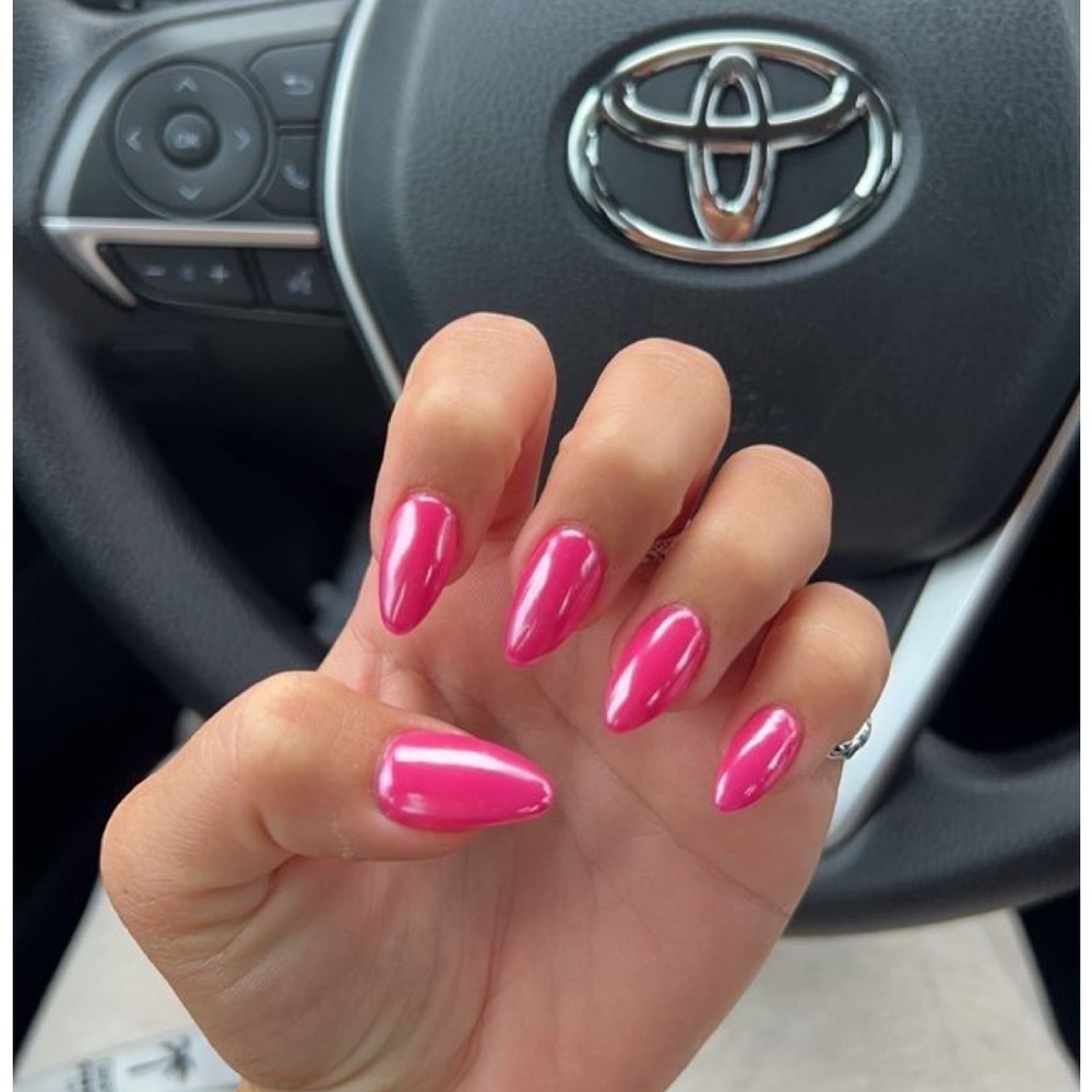 Pinterest inspired Pink Chrome Press-On Nail Set🩷